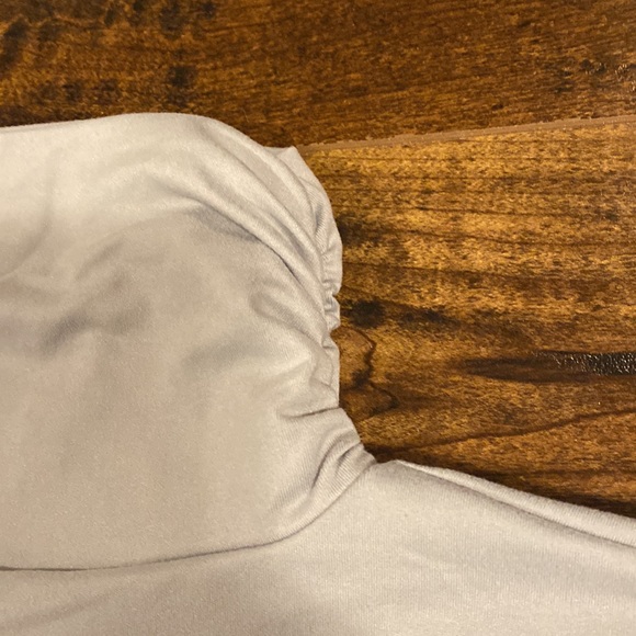 Zenana light grey turtle neck top - Picture 2 of 3